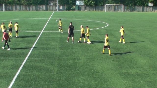 1 тайм ФК Атлет U12 Киев - ФК Титан U12 Киев (10+1) 02.07.2020 смотреть онлайн