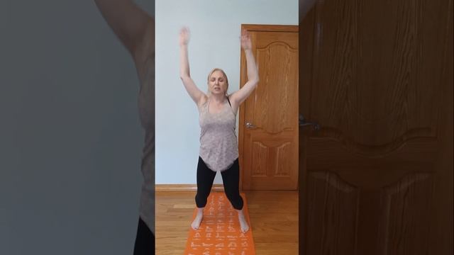 Фитнес 14 упражнения для всего тела, ходьба на месте и танцы смотреть онлайн