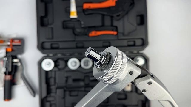 Комплект инструмента IBOSAD SD-1632Y (гидравлический) смотреть онлайн