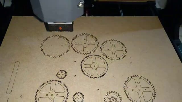 CNC 3018 Pro - Laser 5500mW - Make Gear Layout смотреть онлайн