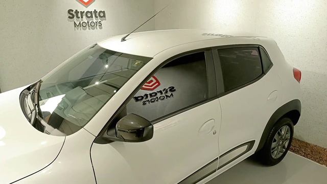 Strata Motors Kwid Intense 1.0 Flex 12V 5p Mec. смотреть онлайн