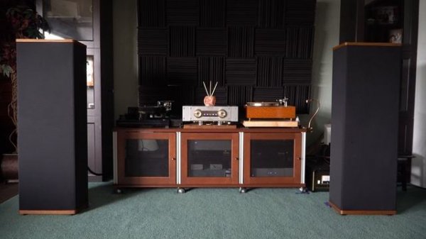 Vandersteen 3a Signature’s, Musical Fidelity NuVista M3 Musical Fidelity TriVista 21