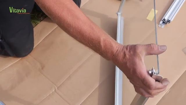 Vitavia montering av taklucka смотреть онлайн