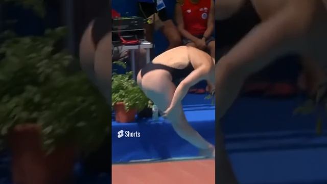 Beautiful 1m springboard diving - Scarlett Jensen (Great Britain) смотреть онлайн