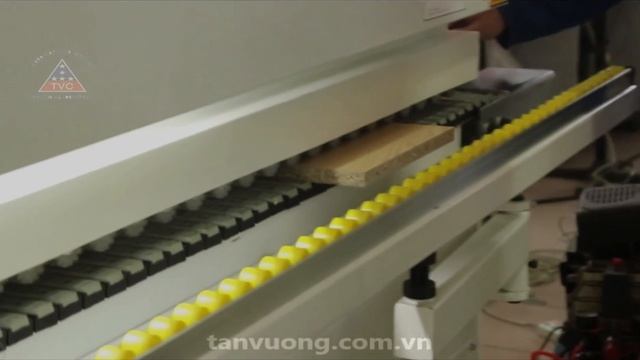 MÁY DÁN CẠNH BÁN TỰ ĐỘNG BJF115WX CTY TÂN VƯƠNG смотреть онлайн