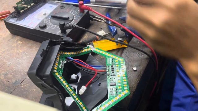 Cara memperbaiki lampu blakang motor MX KING yang mati смотреть онлайн