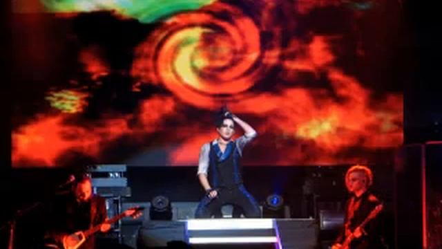 Adam Lambert Tommy Joe Ratliff Ring My Bells Hot смотреть онлайн