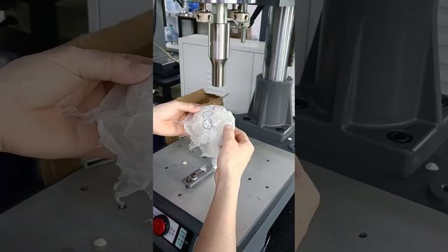How to weld plastic toothbrush handle with ultrasonic welding machine? #ultrasonicwelder смотреть онлайн