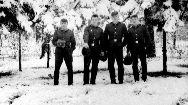 ЗИМНИЙ ПРИВЕТ ИЗ ГСВГ (ЗГВ) (2) смотреть онлайн