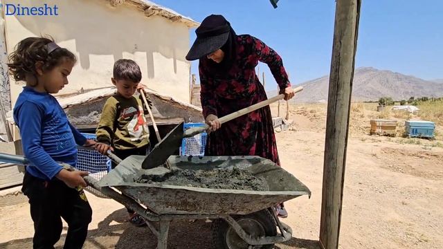 "A Mother's Harvest: Braving the Impossible to Collect the Barley Crop in 2024" смотреть онлайн