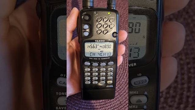 Yaesu FT-51R, maybe one of the best classic HT ever made смотреть онлайн