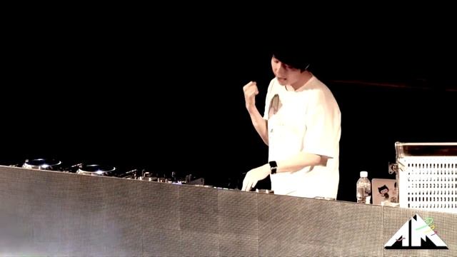 Night Tempo (DJ Set) at Owl Festival смотреть онлайн