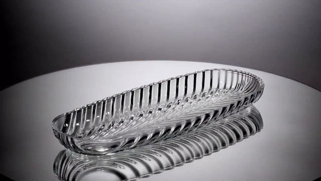 100035 Стеклянная овальная тарелка "SANTA" смотреть онлайн