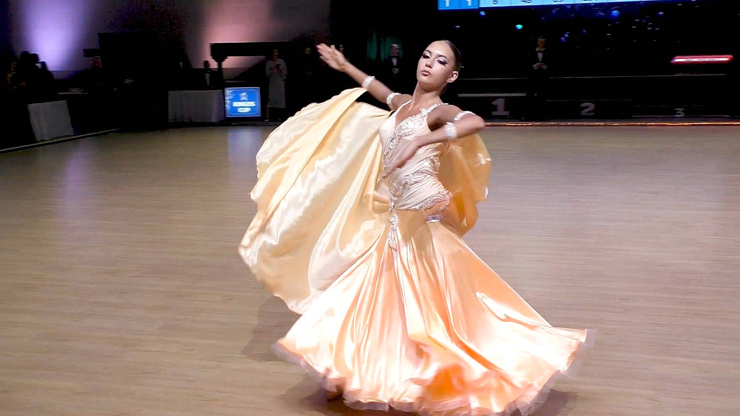 Юниоры-2 Соло, St (D): медленный вальс, танго, медленный фокстрот, квикстеп. Kinezis Cup 2024 смотреть онлайн