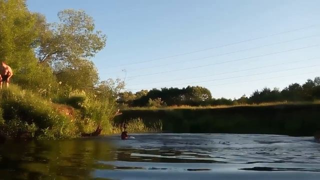 EPIC JUMP (ЭПИЧЕСКИЙ ПРЫЖОК В ВОДУ) смотреть онлайн