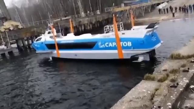 В Нижнем Новгороде спустили на воду первый "Валдай" для Саратовской области смотреть онлайн