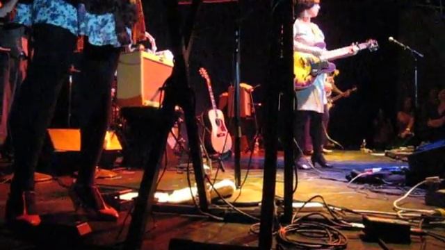 Camera Obscura - Razzle Dazzle Rose - Houston April 11, 2010 смотреть онлайн