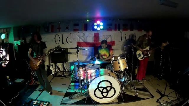 Led Zeppelin 'Ramble On' cover by Zep 3 смотреть онлайн