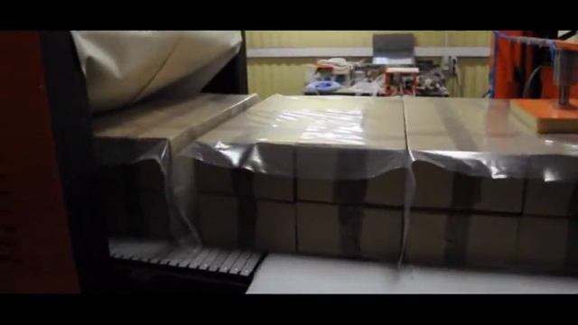 Упаковка картонных коробов в пленку смотреть онлайн