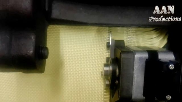 Kevlar Weaving on Picanol Optimax (Rapier Loom) смотреть онлайн