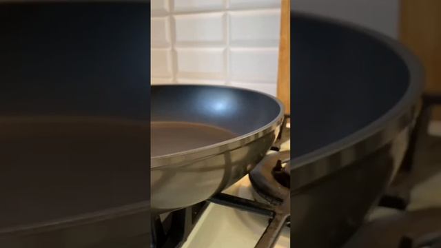 Удобная сковорода на каждый день смотреть онлайн
