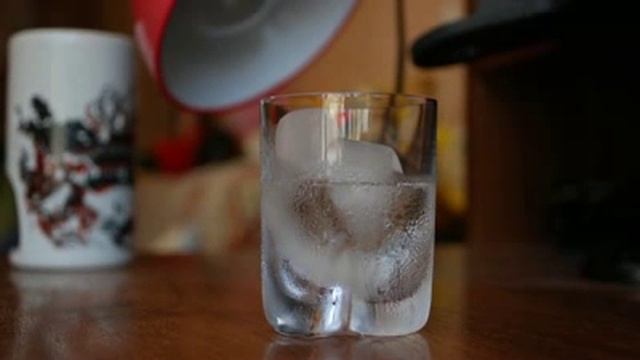 melting ice смотреть онлайн