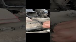 Замена аккумулятора Митсубиси Аутлендер