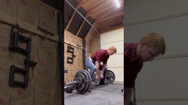 Fat Gripz Deadlift 290 lbs PR! смотреть онлайн