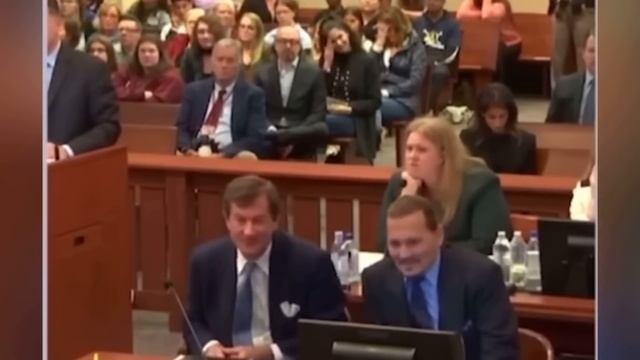 Johnny Depp's Funniest Moments In Court 🩸💅🤡 ( Part 3 )
