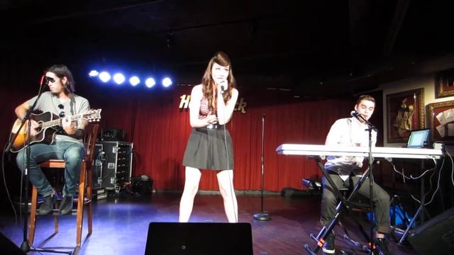 Karmin - Look At Me Now (Live) смотреть онлайн