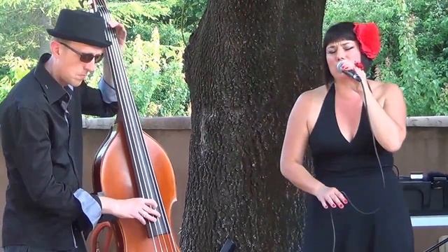 Actu Salernes Var Vernissage animé par ARMELLE YONS TRIO Musée Céramique Terra Rossa Salernes смотреть онлайн