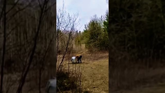 Петарда Блэк Мамба. Ванна подлетела выше Ёлок смотреть онлайн