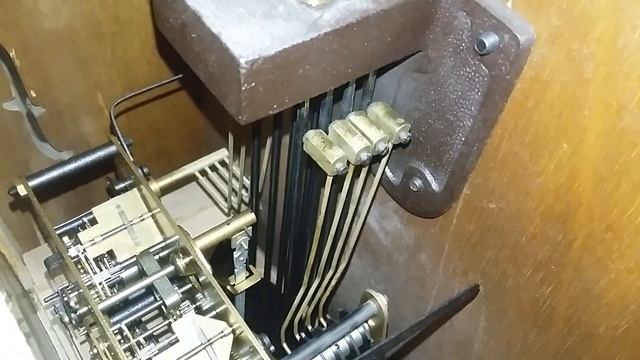 Tempus Fugit Standuhr Mit Westminsterschlag смотреть онлайн