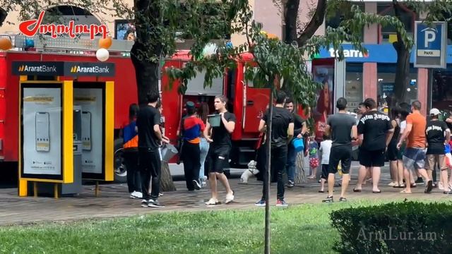 Վարդավառ Երևանում Вардавар в Ереван смотреть онлайн