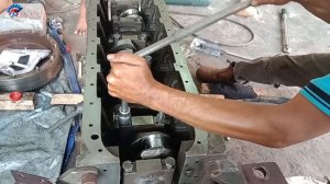 OVERHAUL ENGINE WEICHAI WP6G175E22 #assembly Liner, Crankshaft & Piston #jilid1