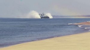 Десантный корабль на воздушной подушке проекта 12322 «Зубр» (Россия)