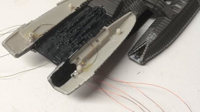 1/4105 Moebius Battlestar Galactica Scale Model Build Part 7: Engine LED Install смотреть онлайн