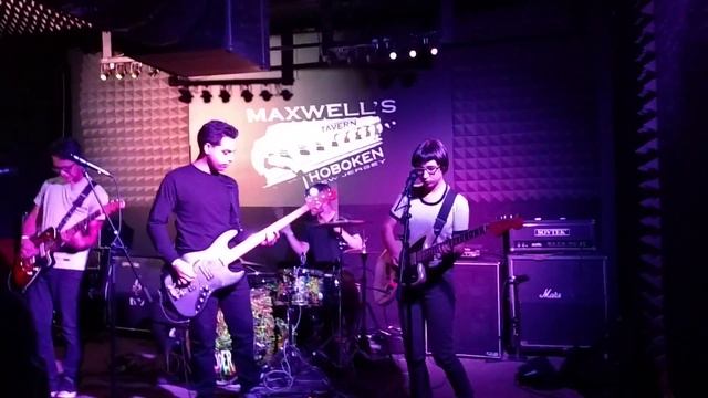 In Writing - Sunny Side Maxwell's 8/29/15 смотреть онлайн