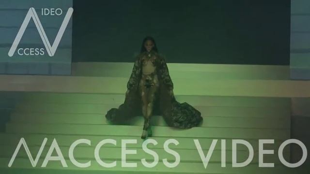 Mylene Farmer, Gigi Hadid, Paris Jackson, Winnie Harlow and more at GAULTIER PARIS - Part4 смотреть онлайн