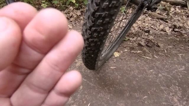 Велопрогулка обернулась бедой. Проколол колесо велосипеда. Что делать? Чаепитие на обочине смотреть онлайн