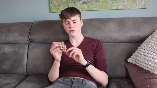 ROLEX van 30.000 euro voor 7**** смотреть онлайн