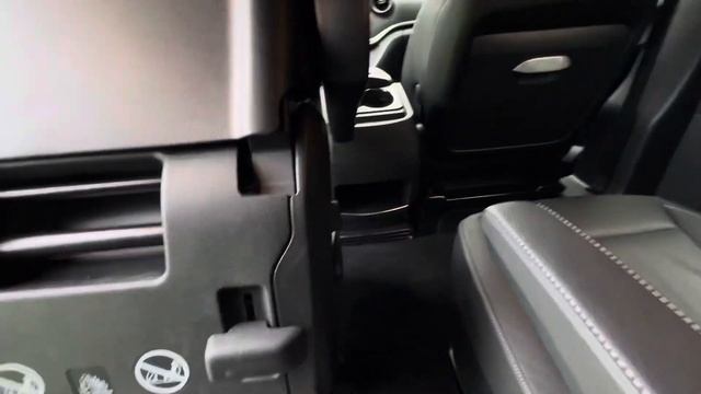 2023 BENZ V220 d 2.0 AMG套件 雙魚眼LED 跟車 環景 雙電動滑門 電尾門 #193435 смотреть онлайн