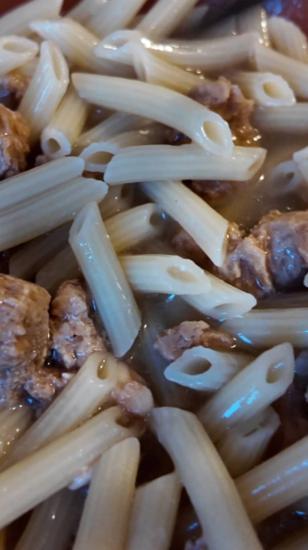 Это нельзя есть! Макароны с тушёнкой за 40 руб. смотреть онлайн