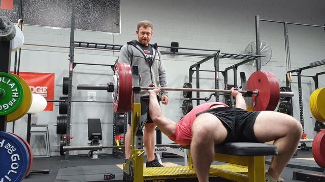 Bench Press 230 kg / 506 lbs RAW!! - Laird Ross смотреть онлайн