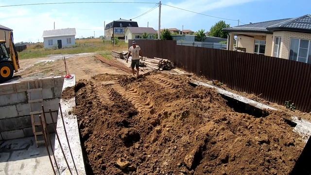 Обратная отсыпка. Строим дом в Витязево. смотреть онлайн
