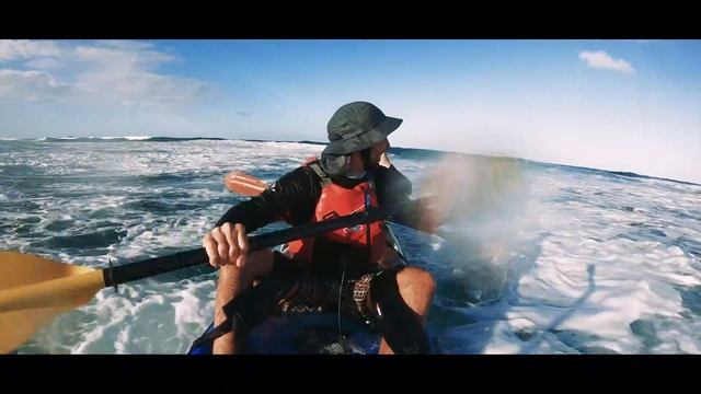 Tandem kayak surf session - preview смотреть онлайн