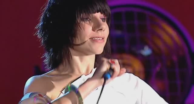 PJ Harvey - BBC4 Sessions (Live at St. Lukes Church 2004) (720p) смотреть онлайн