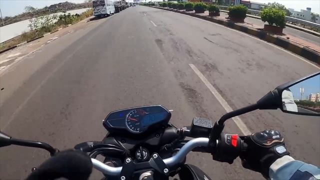 2023 Bajaj Pulsar NS 200 vs Pulsar N250 | Detailed Comparision смотреть онлайн