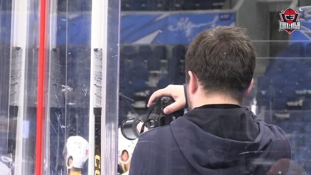 Никита Серебряков обменян в Авангард. День с Алексеем Шевченко смотреть онлайн