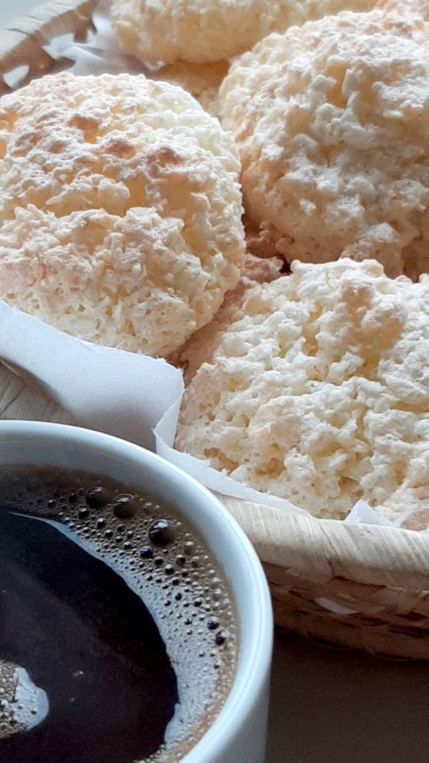 Кокосовые печенюшки. Всего три ингредиента. Дюжина классных рецептов вкусных печений. (10) смотреть онлайн